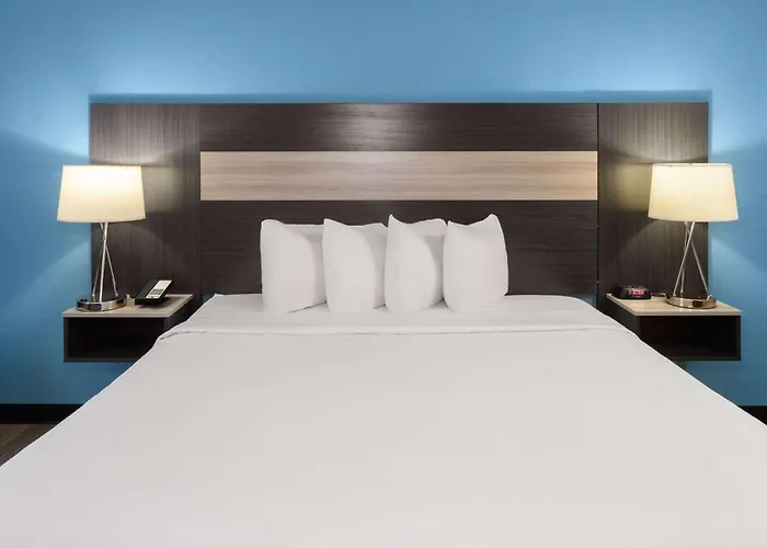 Baymont By Wyndham Copley Akron
