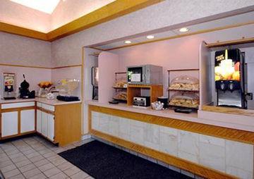 Baymont By Wyndham Akron Copley